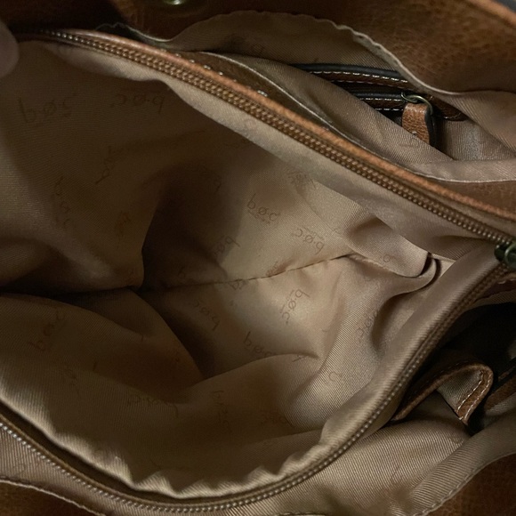 BOC White pebbled leather accented with light brown leather - Picture 9 of 13